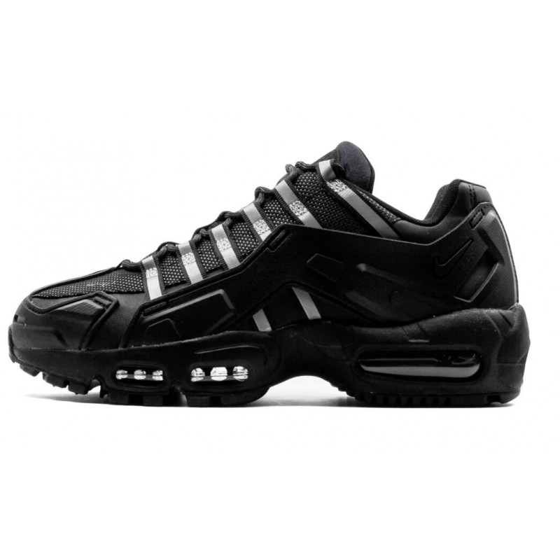 AIR MAX 95 NDSTRKT Noir Réfléchissant