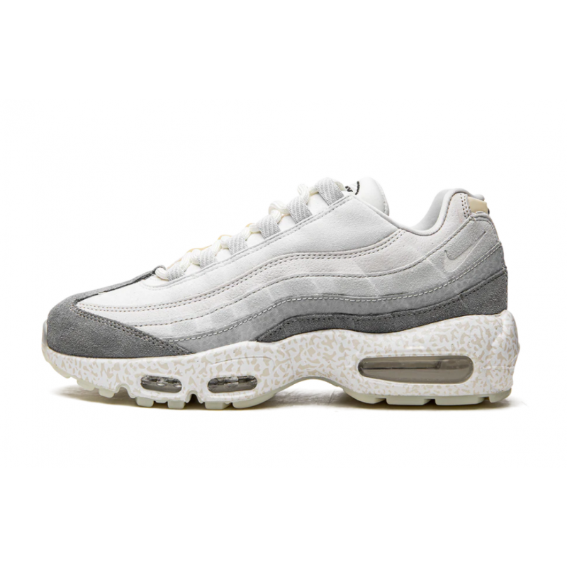 Air Max 95 QS Bleu clair Brille dans le noir