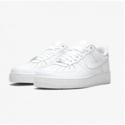 AIR FORCE 1 BASSE '07 TRIPLE BLANC