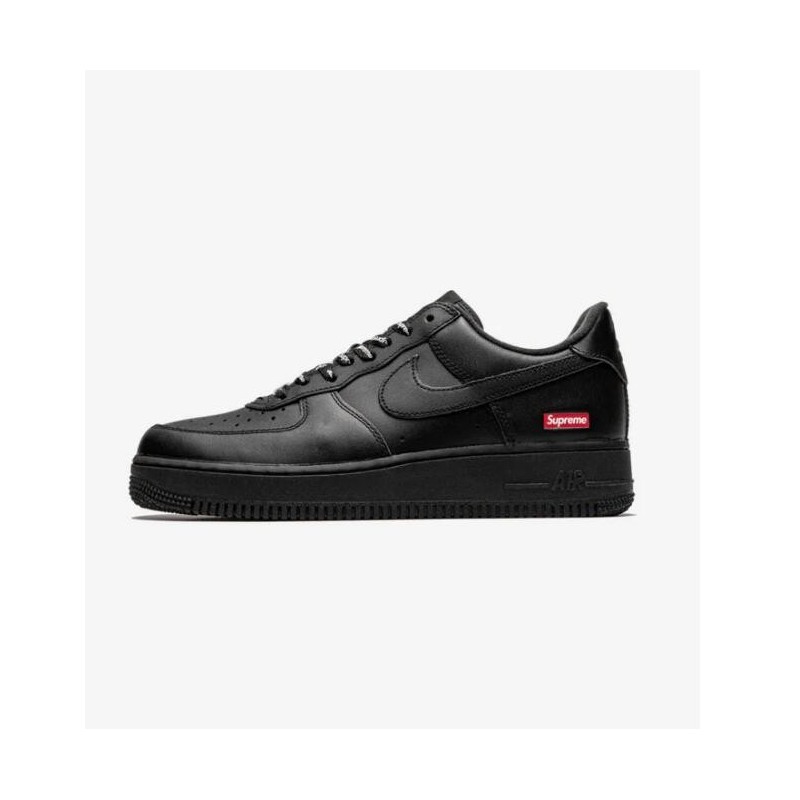 AIR FORCE 1 BASSE NOIRE SUPREME