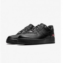 AIR FORCE 1 BASSE NOIRE SUPREME