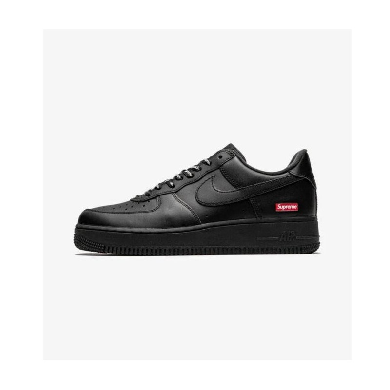 AIR FORCE 1 BASSE NOIRE SUPREME