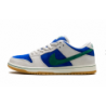 Dunk Low SB Hyper Royal Malachite