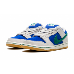 Dunk Low SB Hyper Royal Malachite