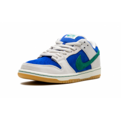 Dunk Low SB Hyper Royal Malachite