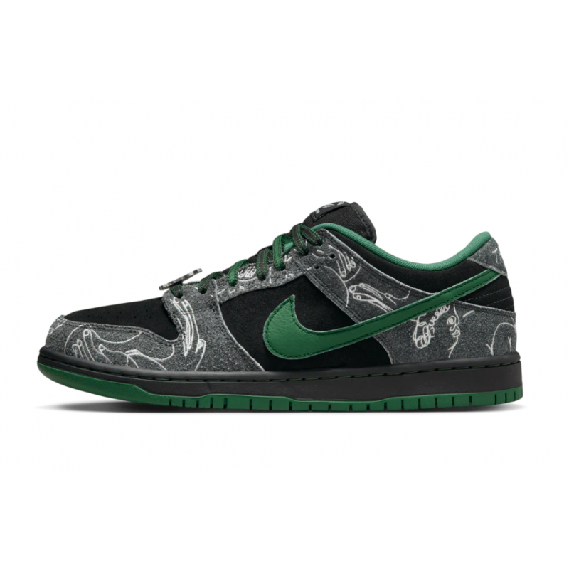 Dunk Low SB Il y a des skateboards