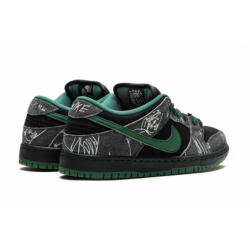 Dunk Low SB Il y a des skateboards