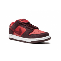 Dunk Low SB Cerise