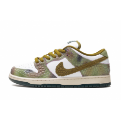 Dunk Low SB Alexis Sablone...