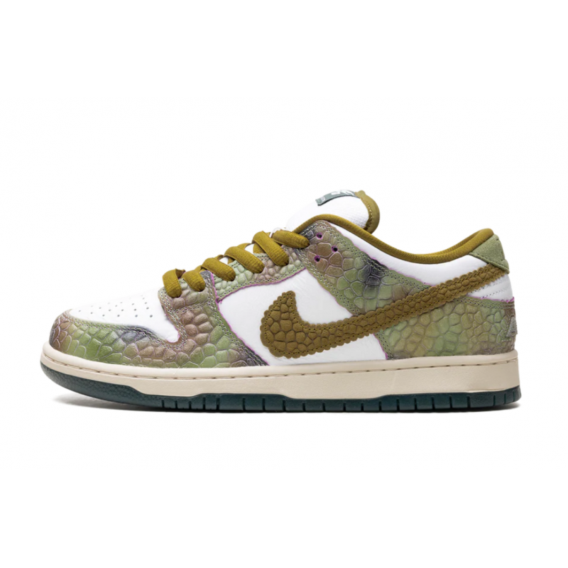 Dunk Low SB Alexis Sablone Chameleon