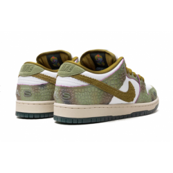 Dunk Low SB Alexis Sablone Chameleon