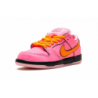 Dunk Low SB Les Super Nanas Blossom