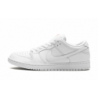 Dunk Low Pro SB Triple Blanc