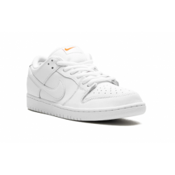 Dunk Low Pro SB Triple Blanc