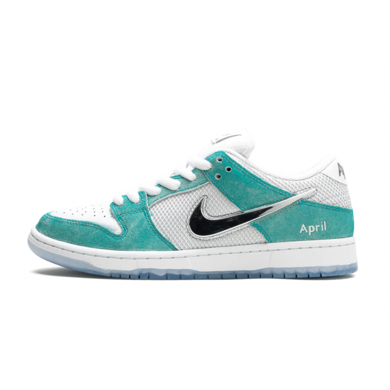 SB Dunk Low Pro QS April Skateboards