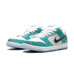 SB Dunk Low Pro QS April Skateboards