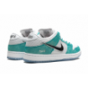 SB Dunk Low Pro QS April Skateboards