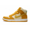 Dunk High SB Ananas