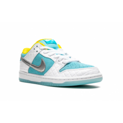 Dunk Low SB FTC Lagoon Pulse