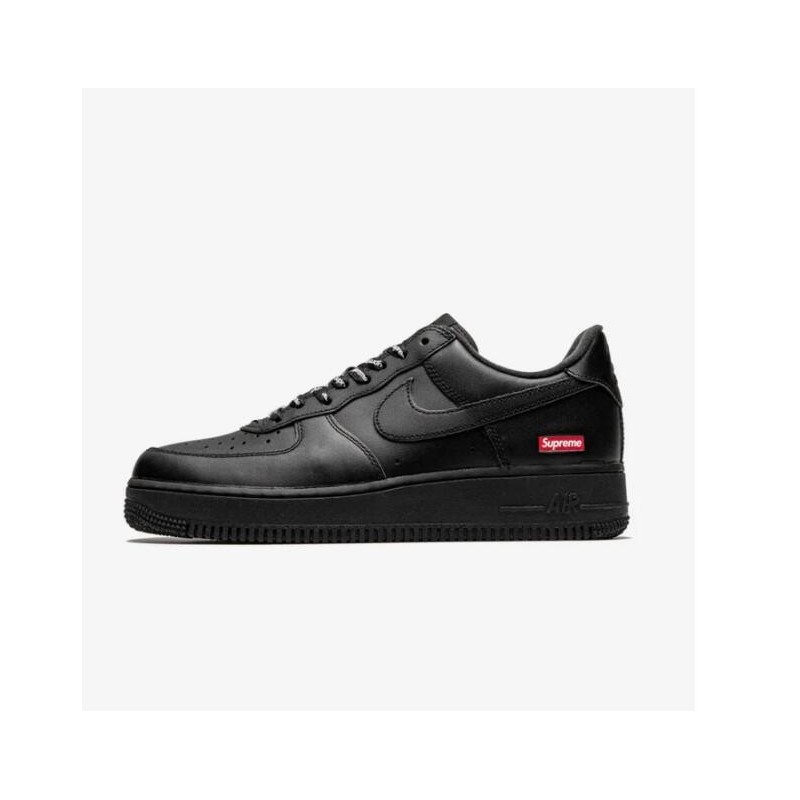 AIR FORCE 1 BASSE NOIRE SUPREME