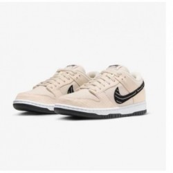 SB DUNK LOW ALBINO ET PRETO