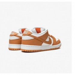 SB DUNK LOW COGNAC