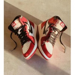 AIR JORDAN 1 HIGH CHICAGO PERDU ET TROUVÉ (RÉIMAGINÉ)