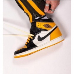 AIR JORDAN 1 RETRO HIGH OG BOUT JAUNE